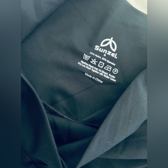 NWT Sunzel Flare Leggings Yoga Pants with Tummy Control High-Waisted and WideLeg - Picture 4 of 11